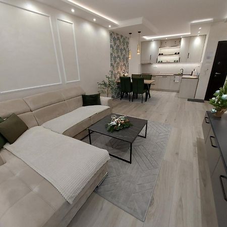 Kat Apartman Apartment Суботица Екстериор снимка