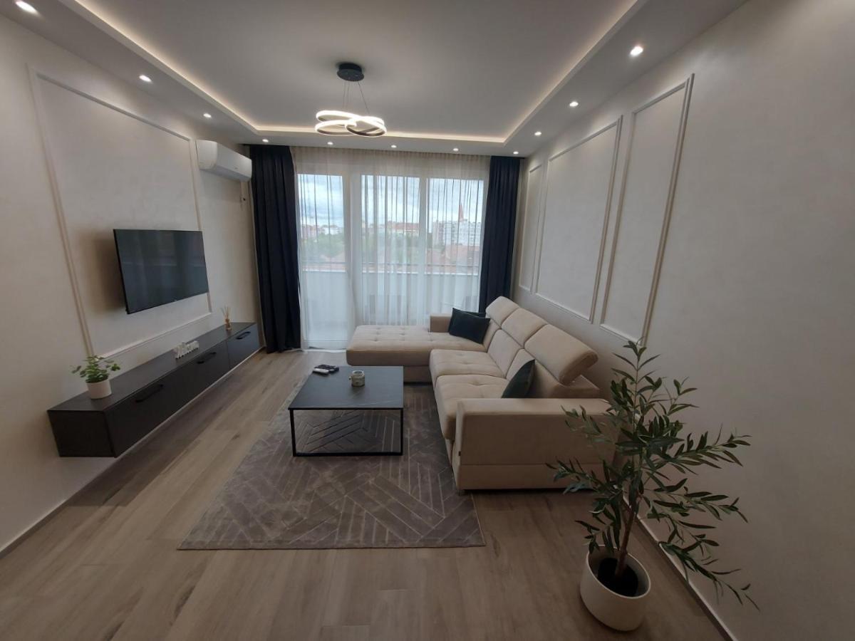 Kat Apartman Apartment Суботица Екстериор снимка