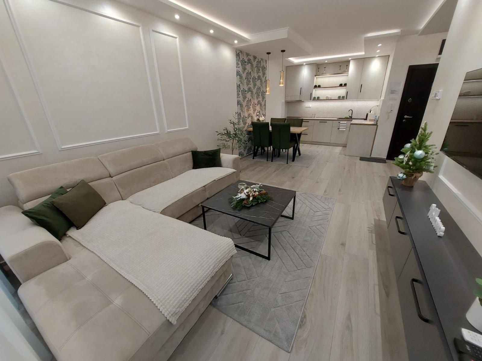 Kat Apartman Apartment Суботица Екстериор снимка